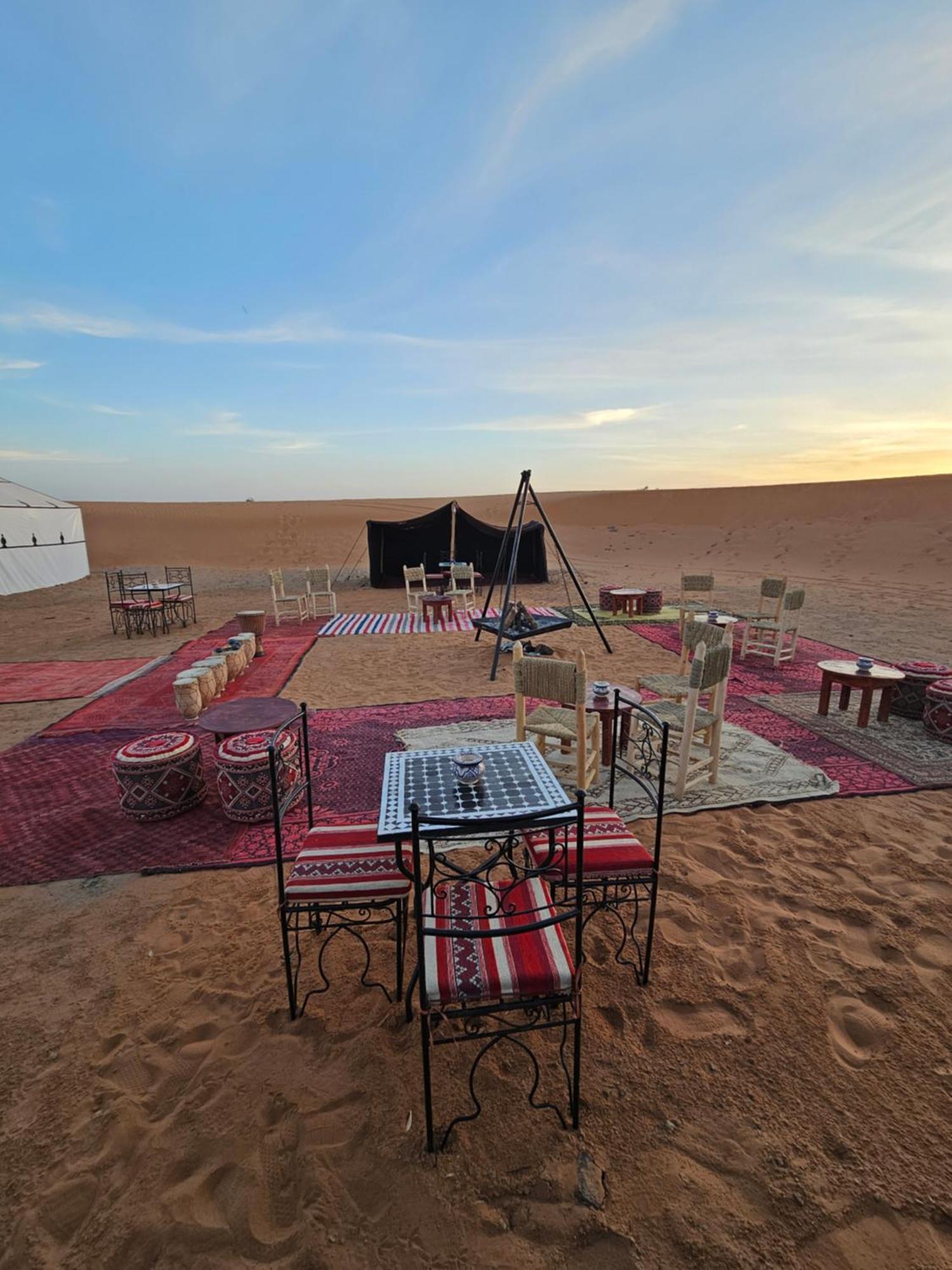 梅尔祖卡 Najma Luxury Camp酒店 外观 照片