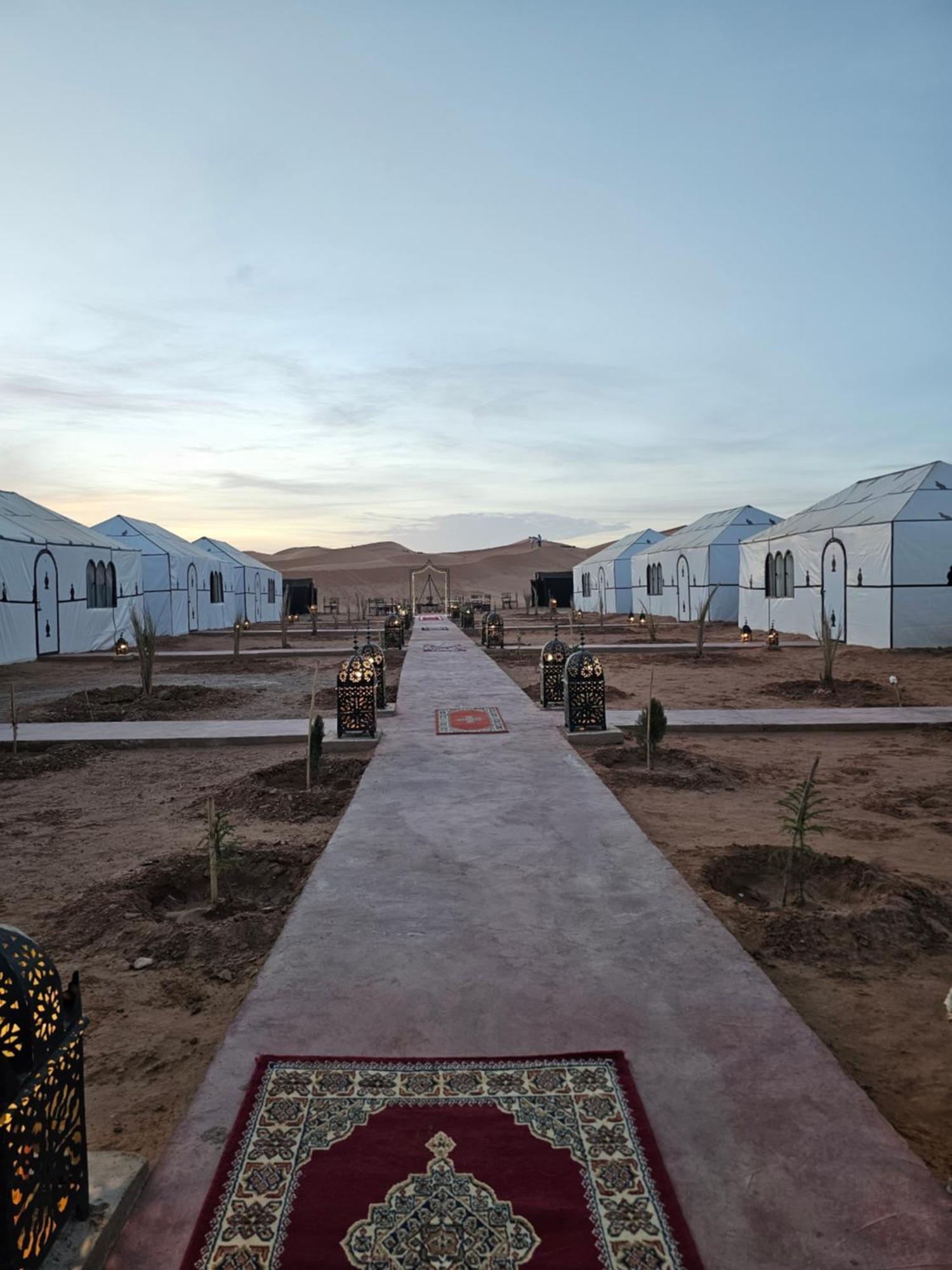 梅尔祖卡 Najma Luxury Camp酒店 外观 照片