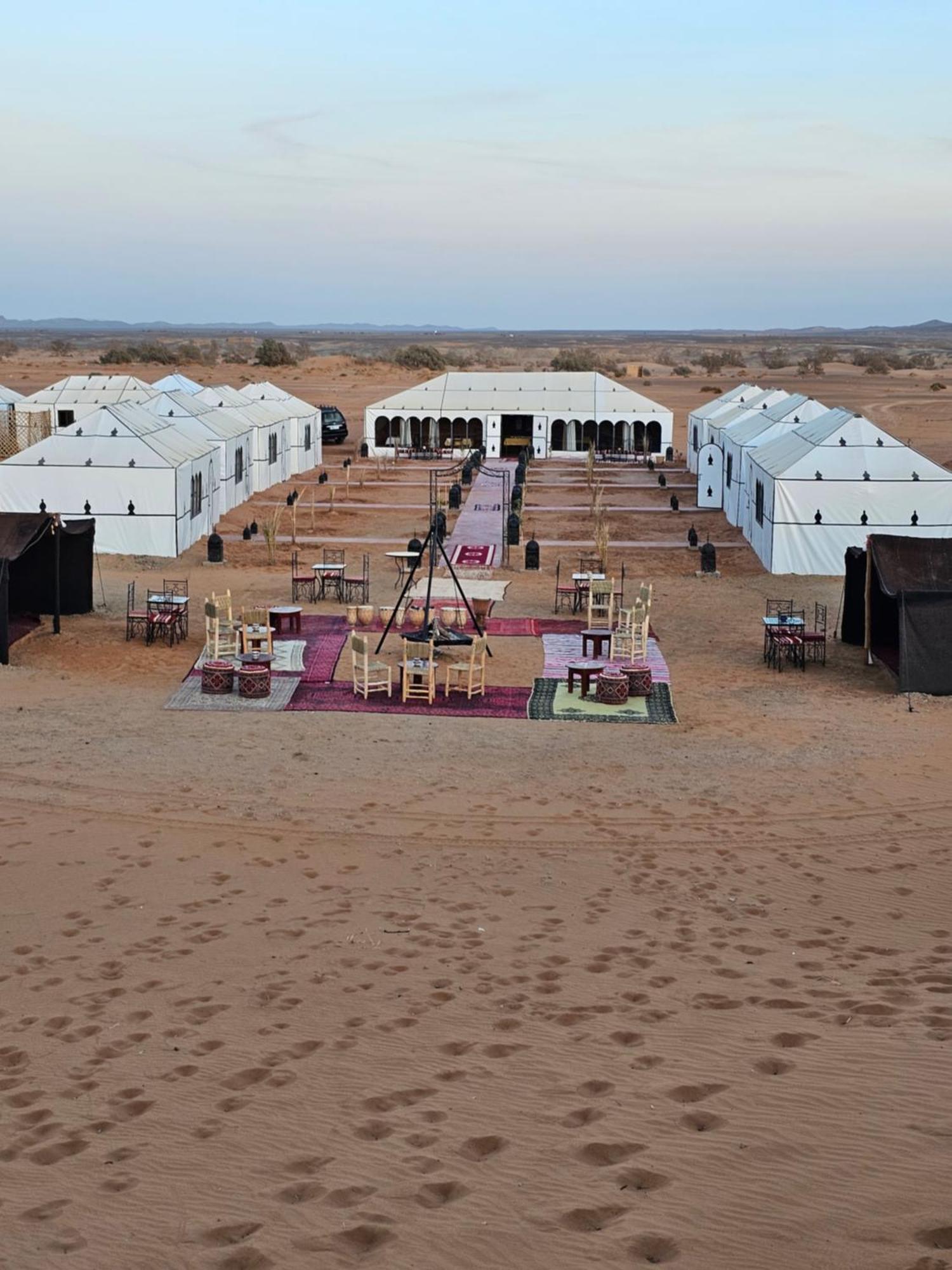 梅尔祖卡 Najma Luxury Camp酒店 外观 照片