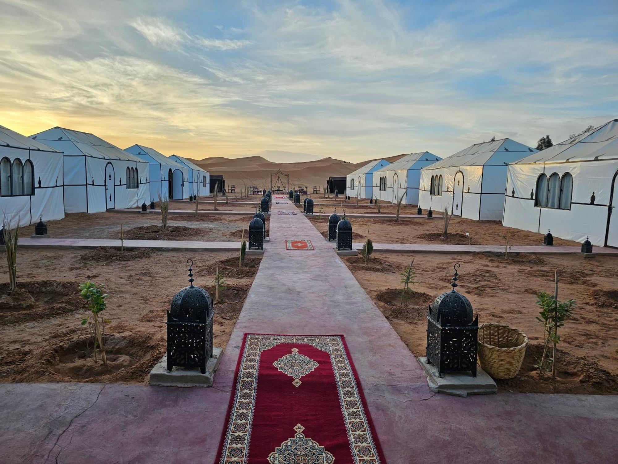 梅尔祖卡 Najma Luxury Camp酒店 外观 照片