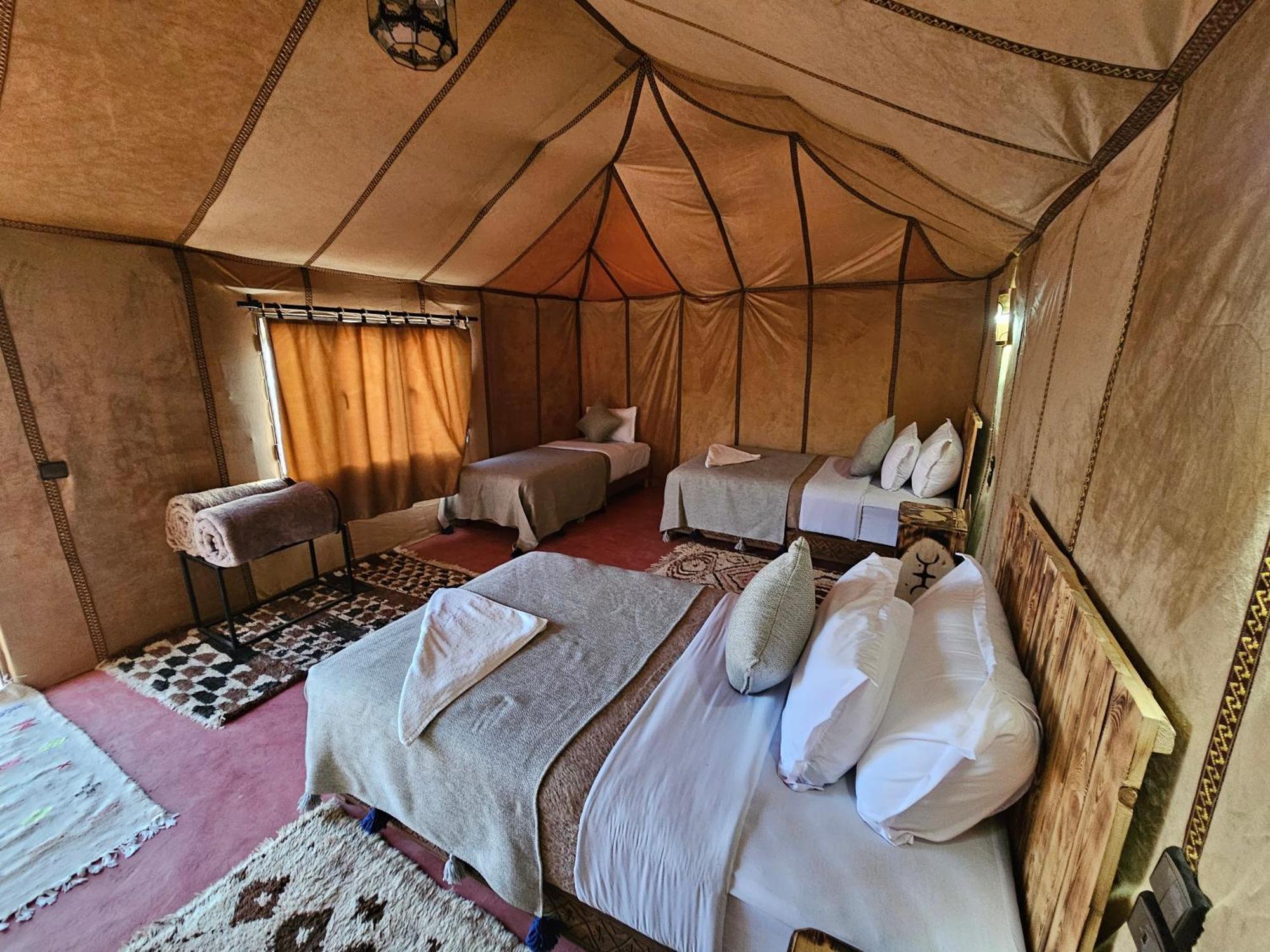 梅尔祖卡 Najma Luxury Camp酒店 外观 照片